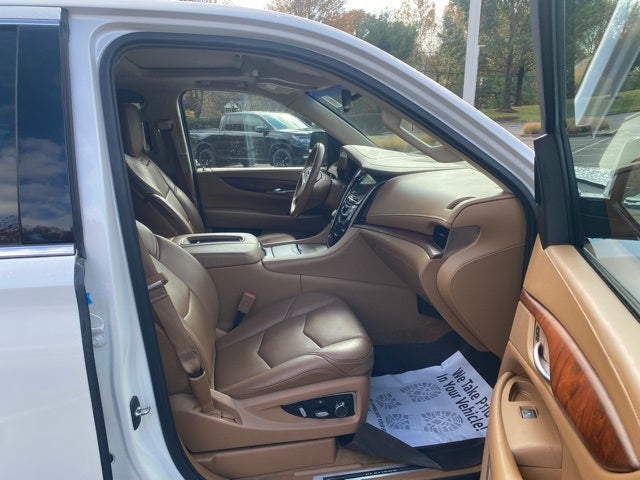 2016 Cadillac Escalade ESV Platinum Edition