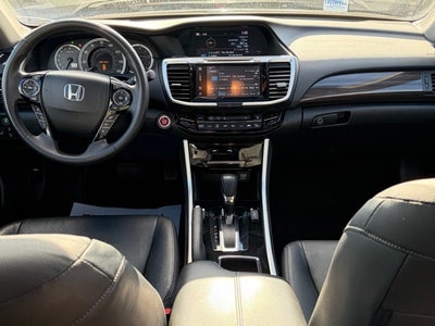 2017 Honda Accord EX-L w/Navigation and Honda Sensing