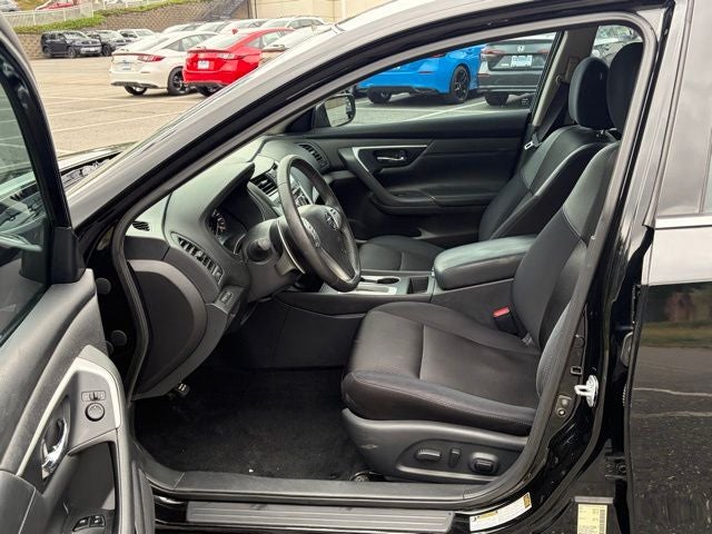 2017 Nissan Altima 2.5 SR