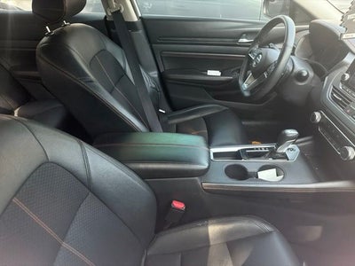 2021 Nissan Altima 2.5 SR