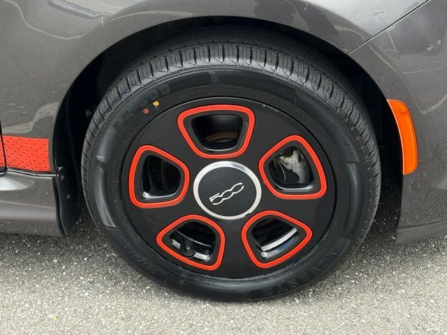 2018 FIAT 500e Battery Electric