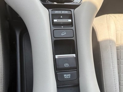 2025 Honda HR-V AWD LX