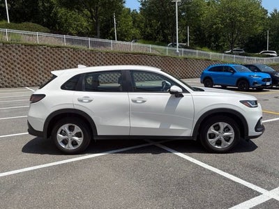 2025 Honda HR-V AWD LX