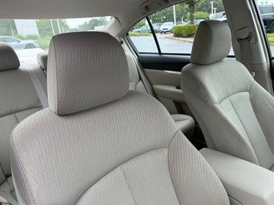 2011 Subaru Legacy 2.5i Premium