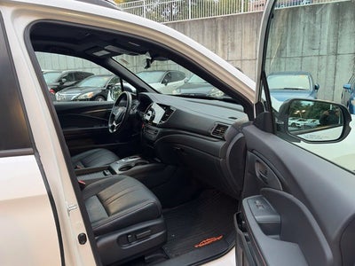 2023 Honda Passport AWD TRAILSPORT