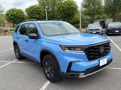 2023 Honda Pilot AWD TRAILSPORT