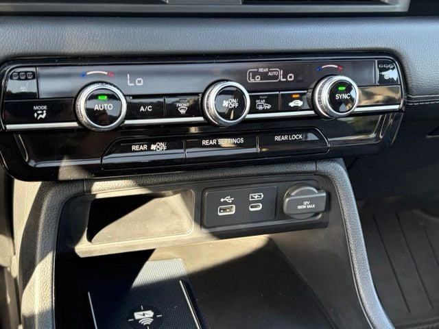 2024 Honda Pilot Touring AWD