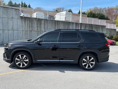 2023 Honda Pilot Elite