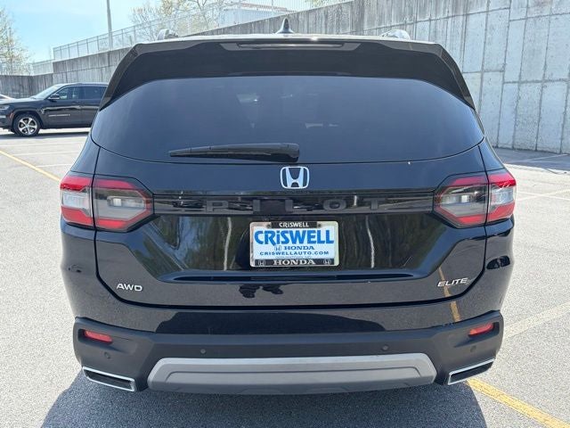 2023 Honda Pilot Elite