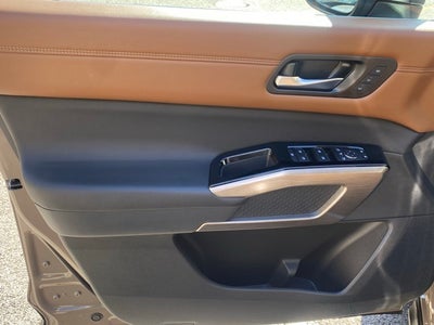 2023 Nissan Pathfinder Platinum