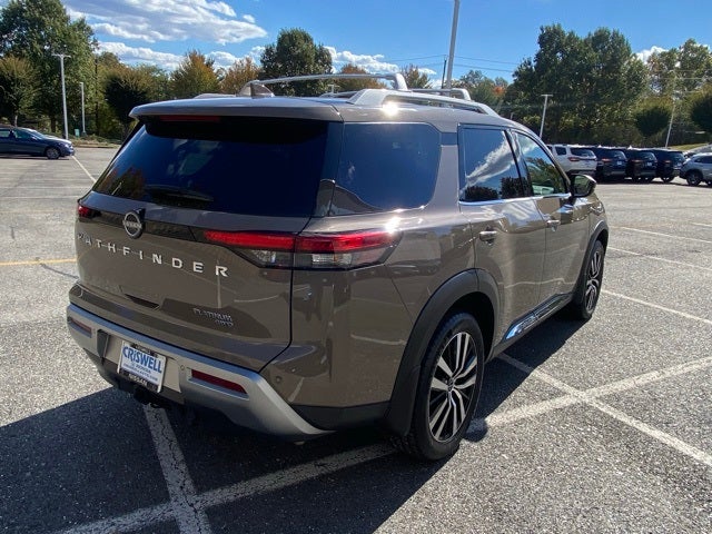 2023 Nissan Pathfinder Platinum