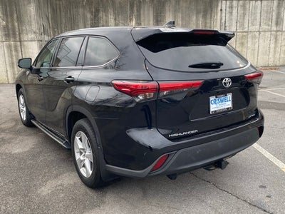 2021 Toyota Highlander LE