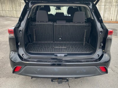 2021 Toyota Highlander LE