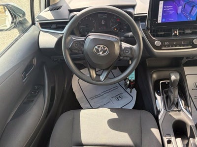 2025 Toyota Corolla LE