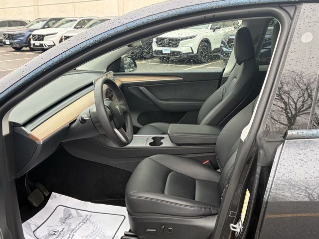 2024 Tesla Model Y Long Range