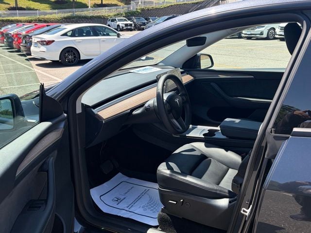 2025 Tesla Model Y Long Range