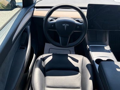 2025 Tesla Model Y Long Range