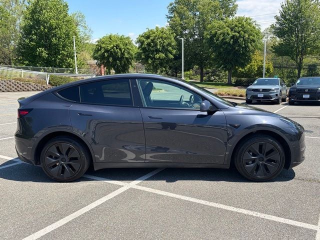 2025 Tesla Model Y Long Range