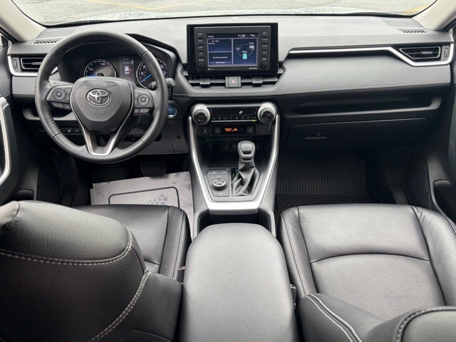 2022 Toyota RAV4 Hybrid XLE