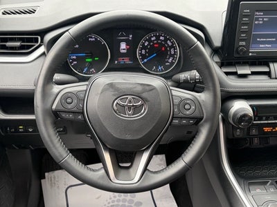 2022 Toyota RAV4 Hybrid XLE
