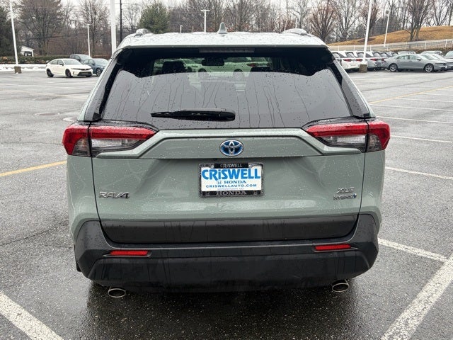 2022 Toyota RAV4 Hybrid XLE