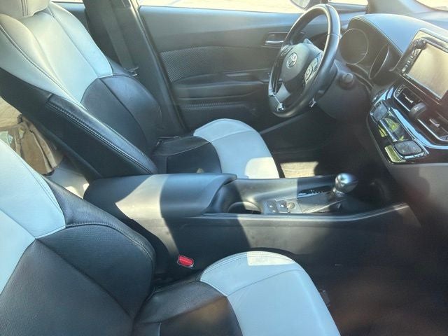 2018 Toyota C-HR XLE Premium