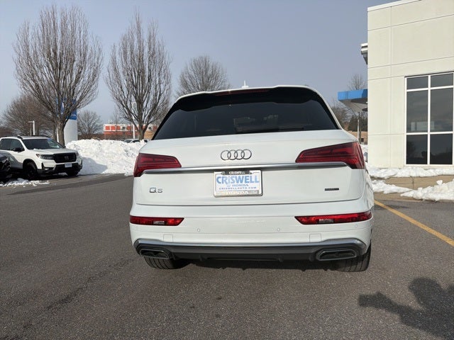 2023 Audi Q5 45 S line Premium quattro