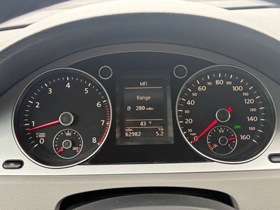 2010 Volkswagen Passat Komfort