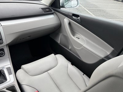 2010 Volkswagen Passat Komfort