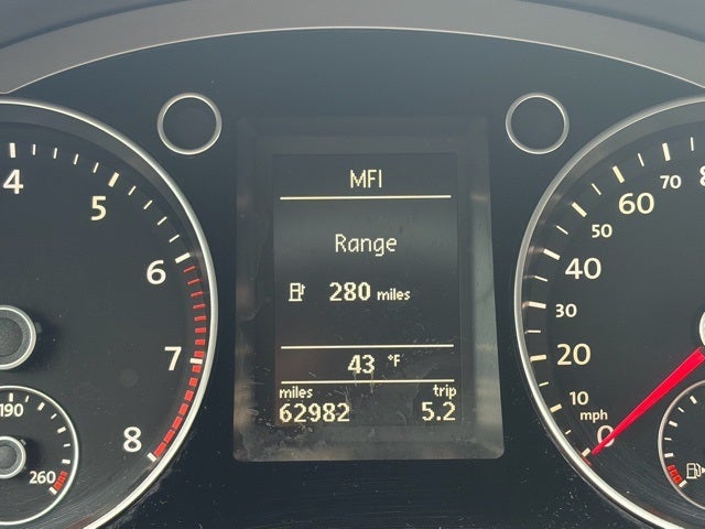 2010 Volkswagen Passat Komfort