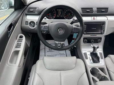 2010 Volkswagen Passat Komfort