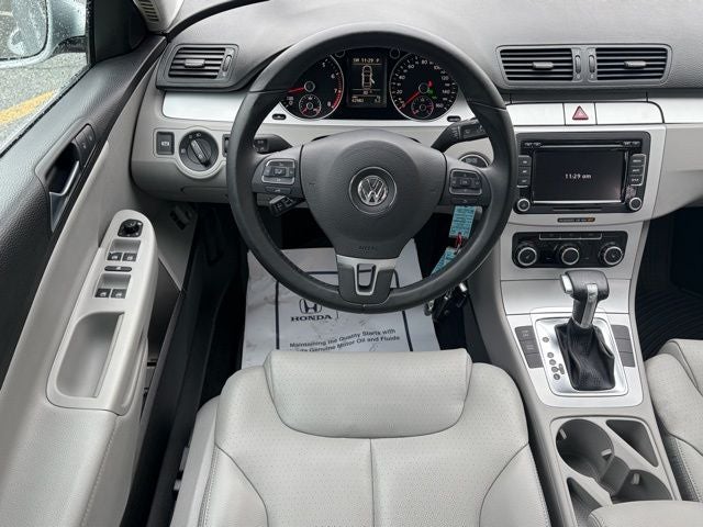 2010 Volkswagen Passat Komfort