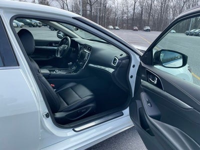 2023 Nissan Maxima SV