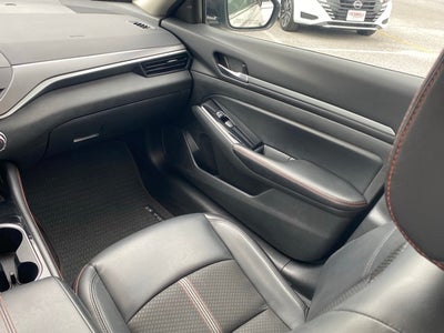 2024 Nissan Altima SR