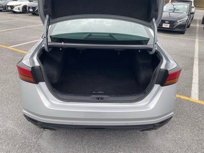 2024 Nissan Altima SR