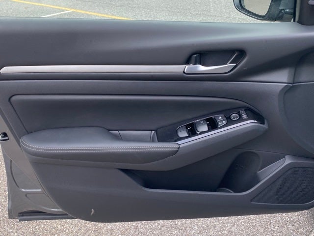 2025 Nissan Altima SL