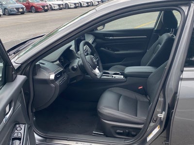 2025 Nissan Altima SL