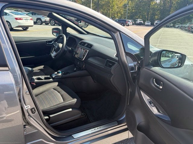 2025 Nissan Leaf SV Plus