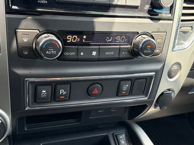 2021 Nissan Titan SV 4x4