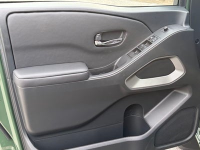 2026 Nissan Frontier Crew Cab SV