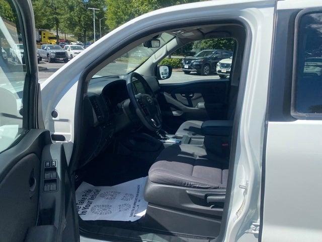 2022 Nissan Frontier S