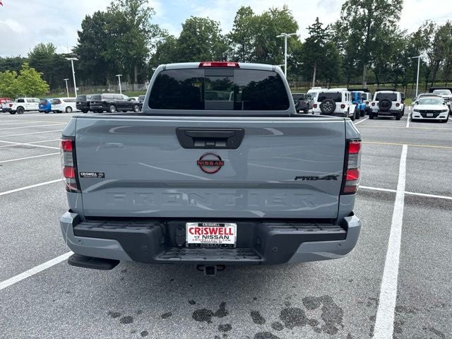 2024 Nissan Frontier PRO-4X 4x4