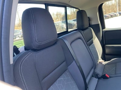 2025 Nissan Frontier Crew Cab SV