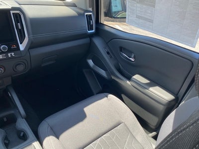 2025 Nissan Frontier Crew Cab SV