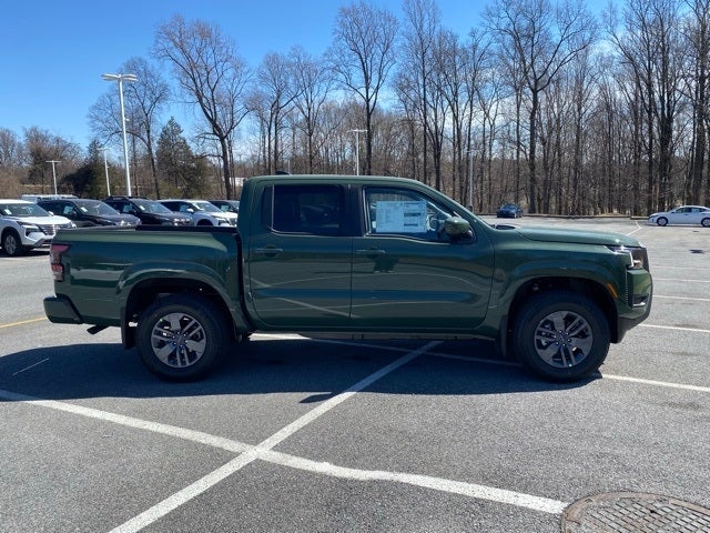 2025 Nissan Frontier Crew Cab SV