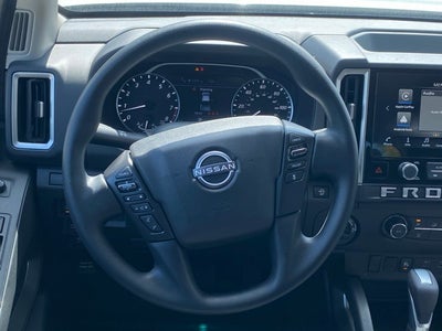 2025 Nissan Frontier Crew Cab SV