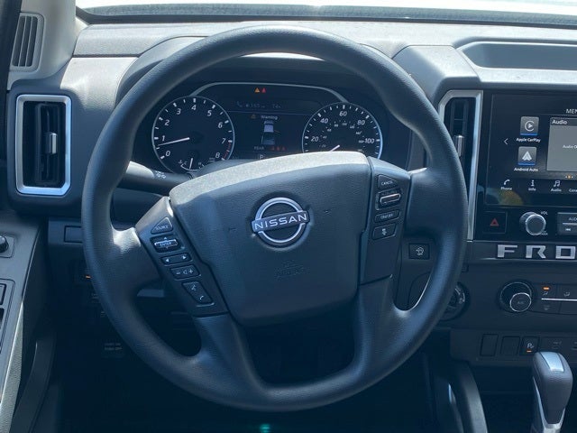 2025 Nissan Frontier Crew Cab SV