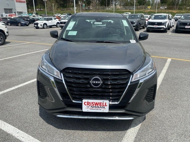 2025 Nissan Kicks Play S
