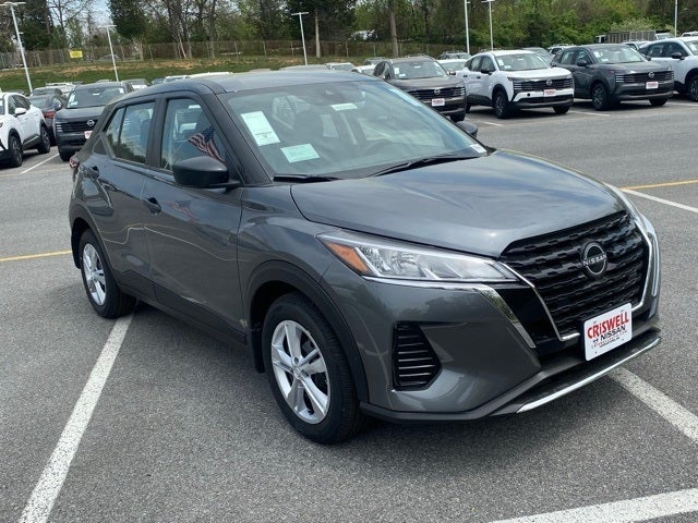 2025 Nissan Kicks Play S