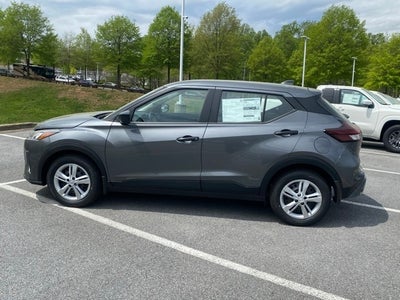 2025 Nissan Kicks Play S